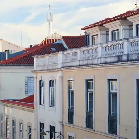 Joivy Bold And Colourful 1-bed Flat At The Heart Of Chiado, Nearby Carmo Convent Lisbon